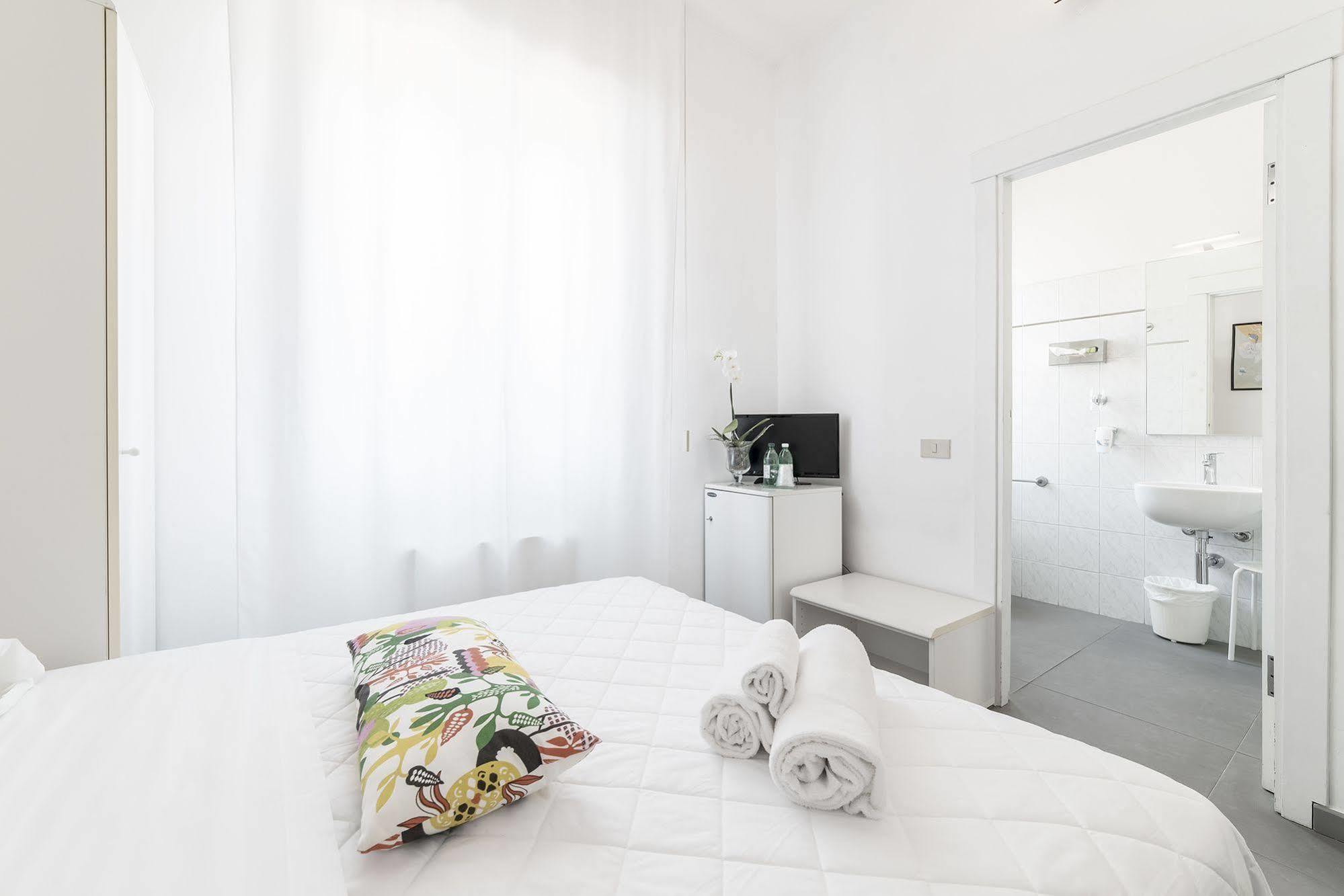 Hotel La Bussola Marina di Massa Dış mekan fotoğraf